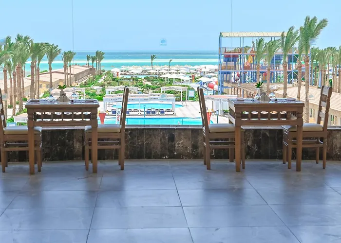 Sunrise Serano Aqua Park